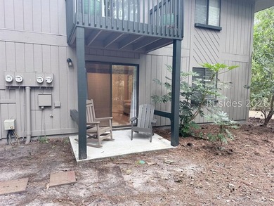This first-floor beautifully remodeled 2 bedroom, 2 full bath - photo 12