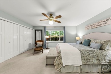 Welcome home to this beautifully remodeled 3-bedroom, 2-bath - photo 14