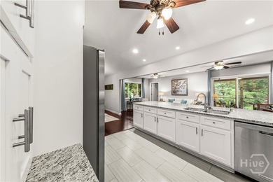 Welcome home to this beautifully remodeled 3-bedroom, 2-bath - photo 26