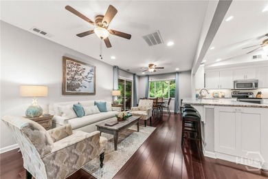 Welcome home to this beautifully remodeled 3-bedroom, 2-bath - photo 35