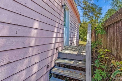 Well-located 2 bedroom, 2 bathroom home offering 1,042 square - photo 41