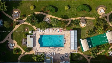 Charming 1-bedroom, 1-bath condo located in a desirable 55+ - photo 4