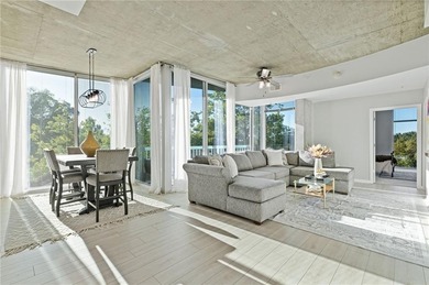 SPECIAL FINANCING AVAILABLE! 100 % Financing available with NO