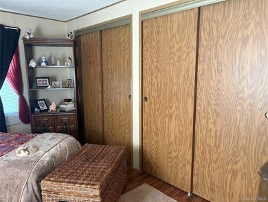 Welcome to Riverwoods. A 55 and older community. Immaculate one - photo 8