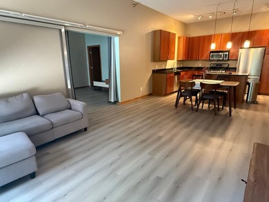 Beautiful condo with all NEW vinyl plank flooring by the - photo 6