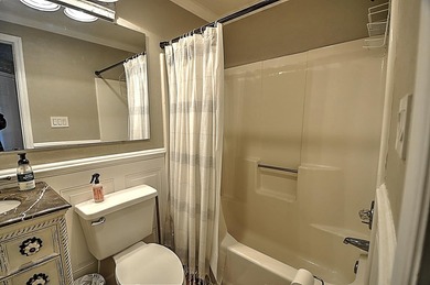 Top-floor 1-bedroom, 1-bath condo located in North Myrtle Beach - photo 7