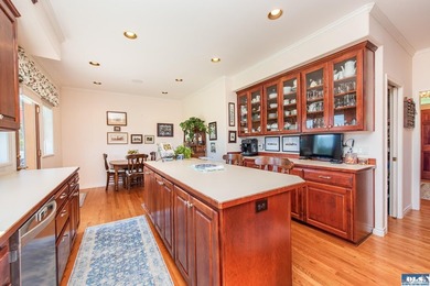 Welcome to a truly exceptional Olympic Peninsula custom built - photo 12
