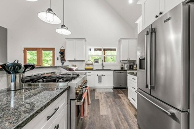 Discover a dream haven for hobbyists, hunters, and those seeking - photo 15