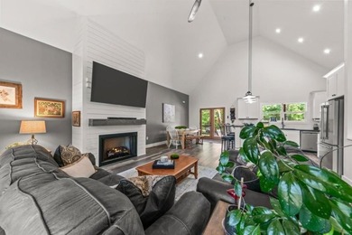 Discover a dream haven for hobbyists, hunters, and those seeking - photo 24