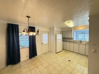 This 2 bed, 2 bath home in the Fairways Country Club is located - photo 7