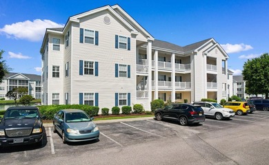 Don't miss your chance to own this beautifully updated 2-bedroom - photo 1
