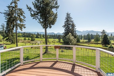 Welcome to a truly exceptional Olympic Peninsula custom built - photo 32