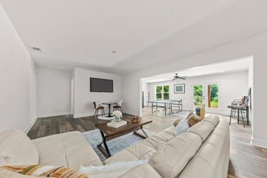 Discover a dream haven for hobbyists, hunters, and those seeking - photo 36