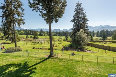 Welcome to a truly exceptional Olympic Peninsula custom built - photo 46