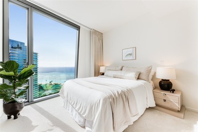 Discover unparalleled luxury in this high-floor 1-bd/1-ba - photo 5
