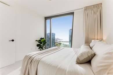 Discover unparalleled luxury in this high-floor 1-bd/1-ba - photo 6