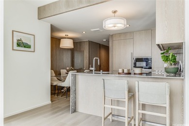 Discover unparalleled luxury in this high-floor 1-bd/1-ba - photo 7