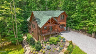 Lake Home For Sale in Sevierville, Tennessee
