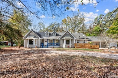 (private lake, pond, coastal) Home For Sale in Center Texas