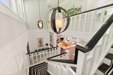 SHINGLE & STONE. Long, gated drive to private hilltop setting - photo 21
