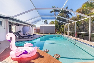 Caloosahatchee River Home For Sale in Cape Coral Florida