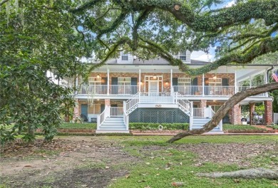 Hillcrest Lake Home For Sale in Mandeville Louisiana
