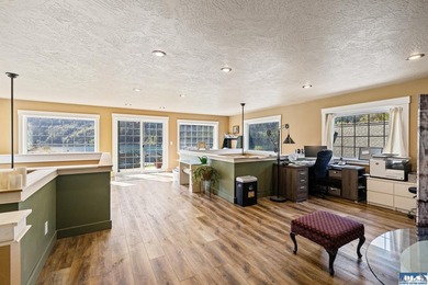 A rare opportunity to own a true slice of paradise on Lake - photo 32