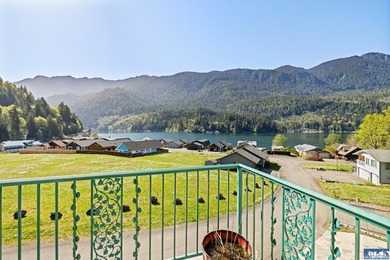 A rare opportunity to own a true slice of paradise on Lake - photo 33