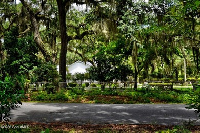Exceptional in every way, this beautifully appointed home - photo 35