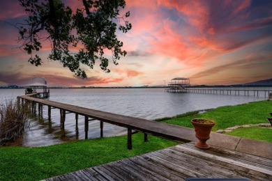 Lake Home For Sale in Fort Worth, Texas