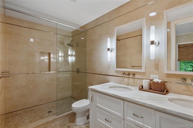 SHINGLE & STONE. Long, gated drive to private hilltop setting - photo 42