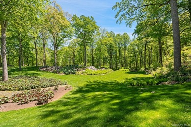 SHINGLE & STONE. Long, gated drive to private hilltop setting - photo 46