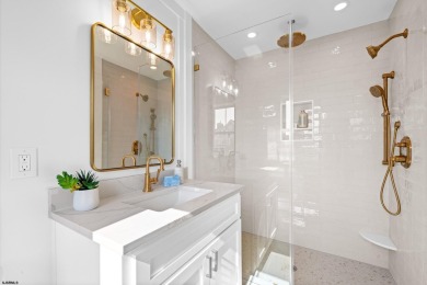 WOW!! Breathtaking New Construction BAYFRONT Single family home!