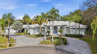 Set behind the exclusive double gates of Crescent Oaks, this - photo 2