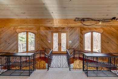 Discover a once-in-a-life opportunity on Ten Mile Lake, one of - photo 9