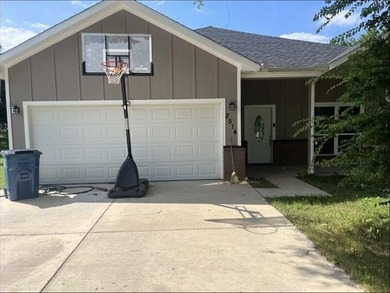 Lake Granbury Home For Sale in Granbury Texas