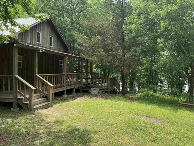 LAKEFRONT CABIN WITH 2 STALL PRIVATE DOCK & approx. 242 feet of - photo 13
