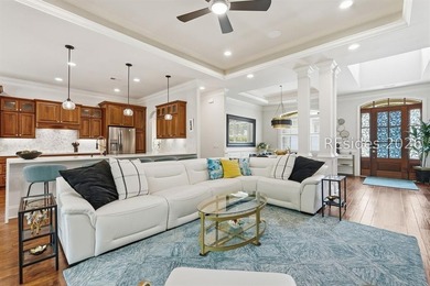 Waterfront Luxury in Latitude Lakes! Welcome to 165 Topside E in - photo 15