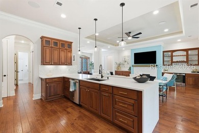 Waterfront Luxury in Latitude Lakes! Welcome to 165 Topside E in - photo 20