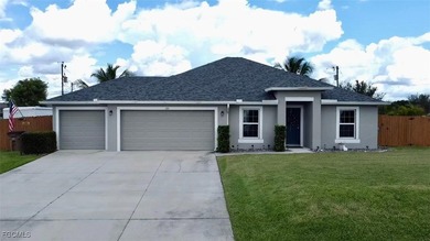This beautiful well kept 3 bedroom, 2 bath, 3 car garage home is - photo 5
