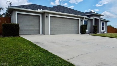 This beautiful well kept 3 bedroom, 2 bath, 3 car garage home is - photo 9