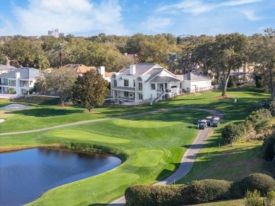 ENJOY BAY HILL GOLF COURSE LIVING AT ITS FINEST! Welcome to the - photo 2