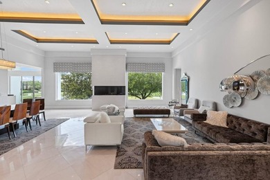 ENJOY BAY HILL GOLF COURSE LIVING AT ITS FINEST! Welcome to the - photo 6