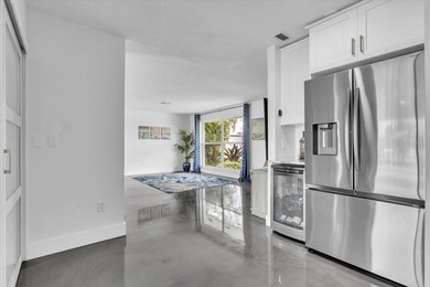 Stunning Coastal Contemporary with Sailboat Access | Punta Gorda - photo 11