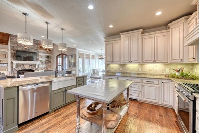 Welcome to this exceptional 19.2-acre Estate featuring a - photo 12