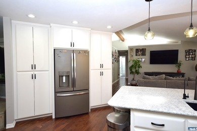 Experience the perfect blend of privacy, luxury, and outdoor - photo 16