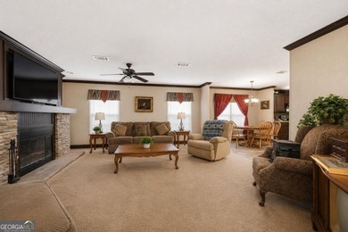 Great newer home in a quiet lake neighborhood with GREAT - photo 4