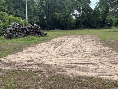 PRICE IMPROVEMENT!! SANDY BEACH AND 2 BOAT RAMPS CLOSE BY: This - photo 8
