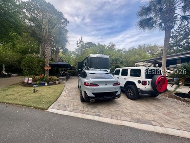 RV LOT WITH OUTDOOR KITCHEN! This amazing RV Lot has a newer - photo 1