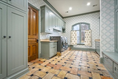 Once-in-a-generation Germantown estate behind a private gated - photo 31